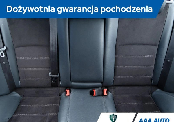 Toyota Avensis cena 36000 przebieg: 225341, rok produkcji 2014 z Nekla małe 301